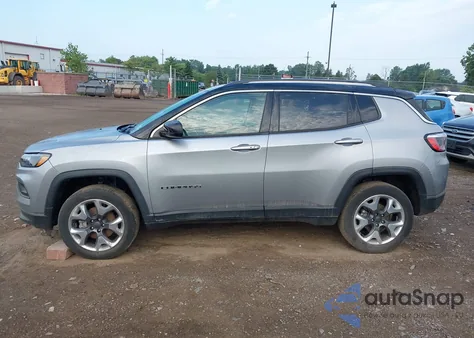 2022 Jeep Compass Limited 4X4 из США, поврежденный, VIN 3C4NJDCB9NT128366